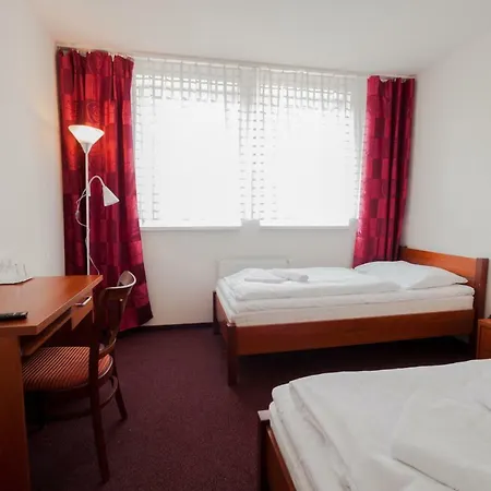 호텔 Interhotel Bohemia 3*
