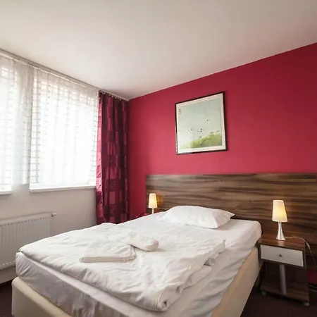 Szálloda Interhotel Bohemia 3*