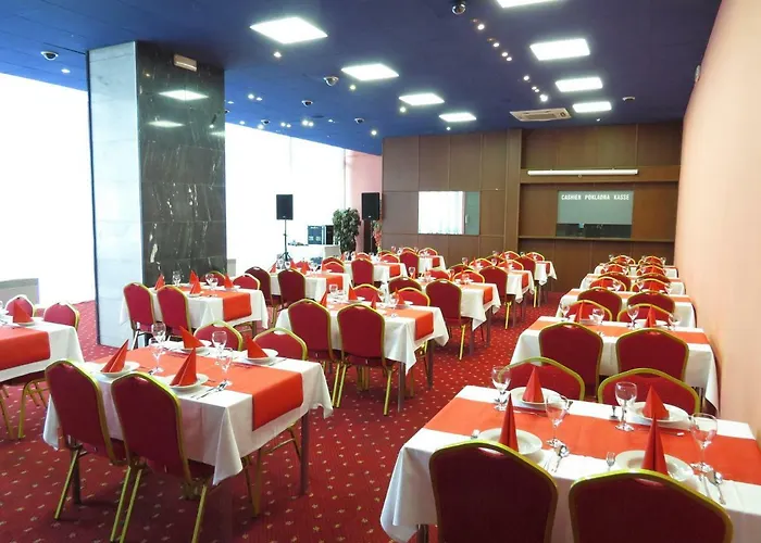 Interhotel Bohemia Hotel 3*
